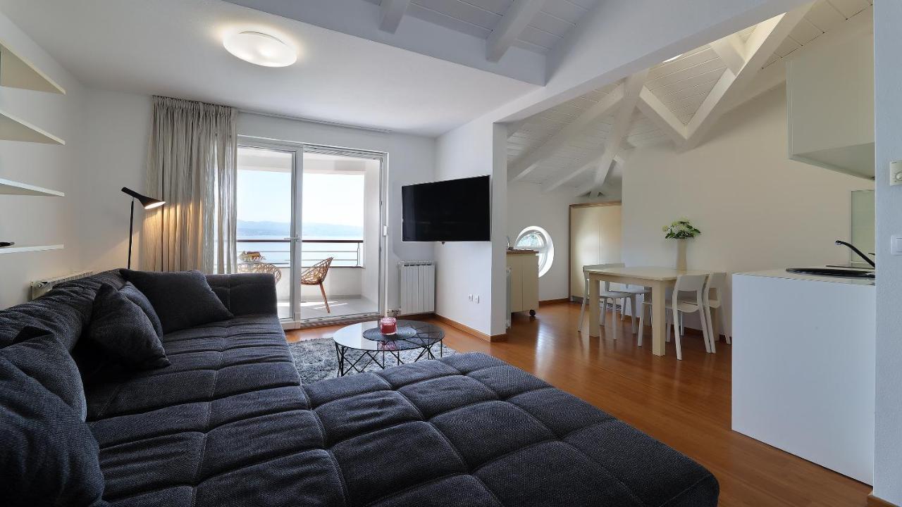 Sea View Apartment In อิตชิชี ภายนอก รูปภาพ